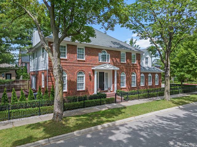 Property Photo: 788 S Bates Street MI 48009