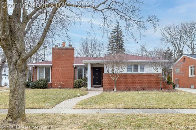 Property Photo:  658 Anita Avenue  MI 48236 