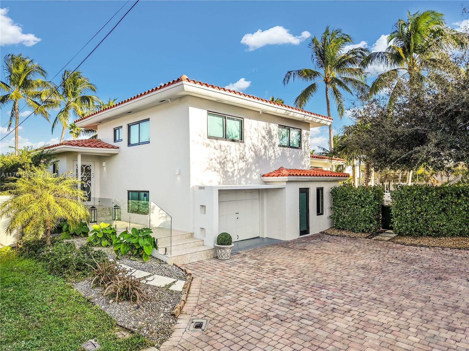 Property Photo: 12905 Cherry Rd FL 33181