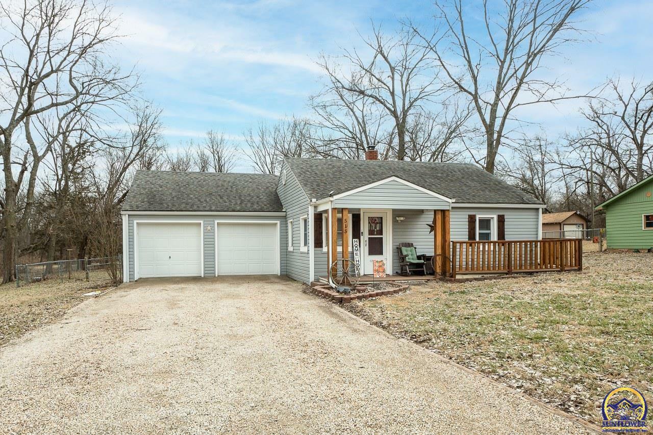 Property Photo:  515 NW 39th St  KS 66617 