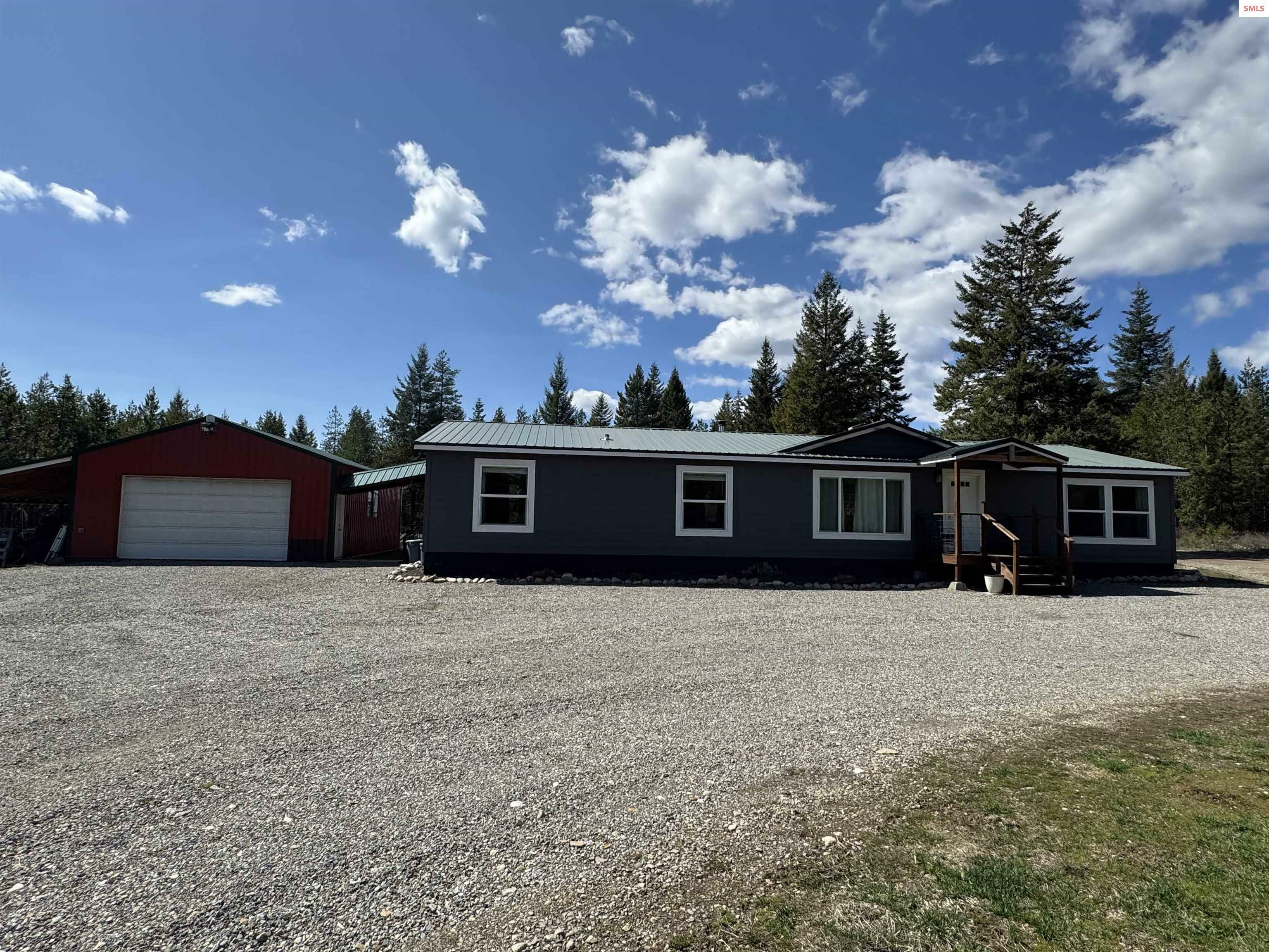 Property Photo: 4062 &Amp 4058 W Seasons Rd ID 83858