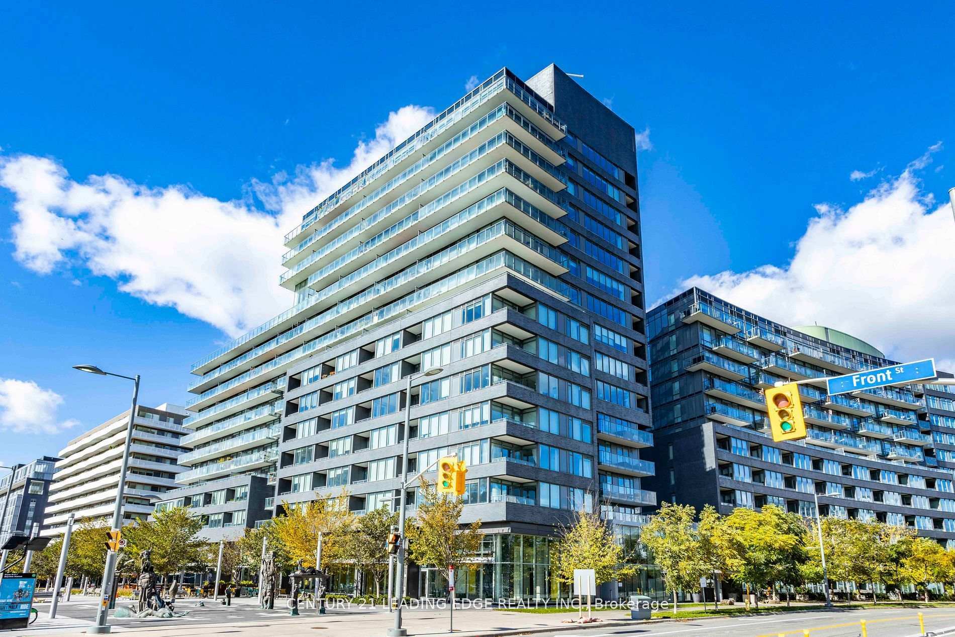 Property Photo: 120 Bayview Avenue S810 ON M5A 0G4