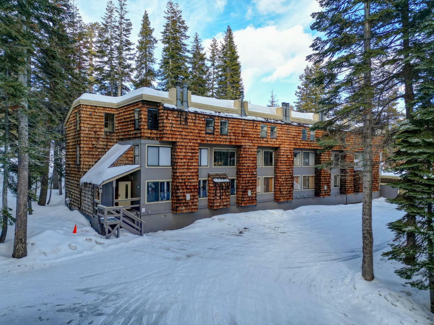 Property Photo:  74 Bear Valley Rd #15  CA 95223 