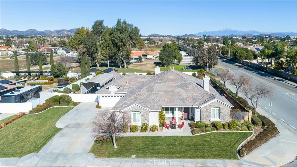 Property Photo:  24294 Luna Brilla Lane  CA 92562 