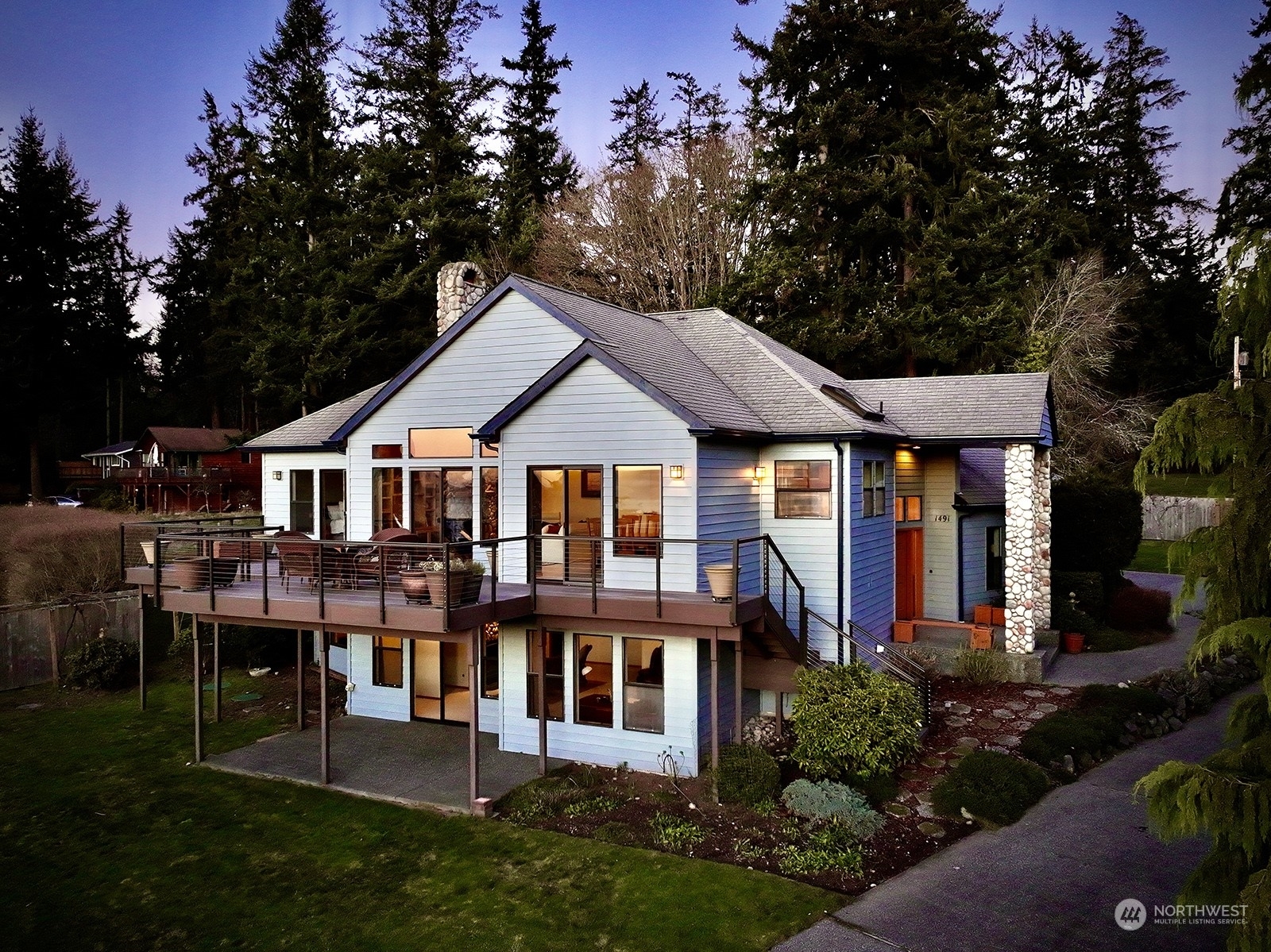 Property Photo:  1491  Olympic Heights Lane  WA 98249 