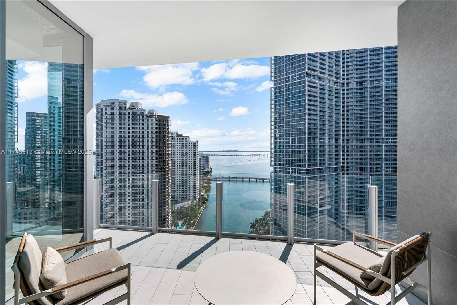 300 Biscayne Blvd Way 2505  Miami FL 33131 photo