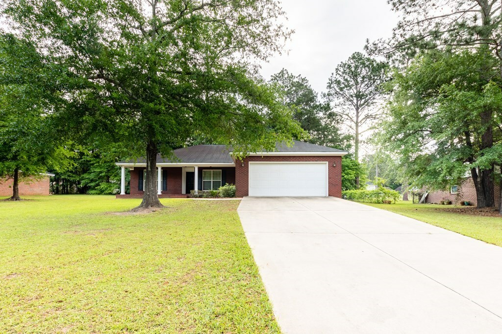 Property Photo:  113 Leighton Drive  GA 31763 