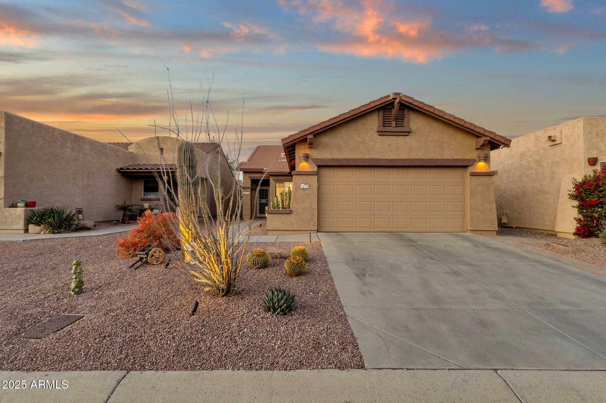 Property Photo: 10758 E Peralta Canyon Drive AZ 85118