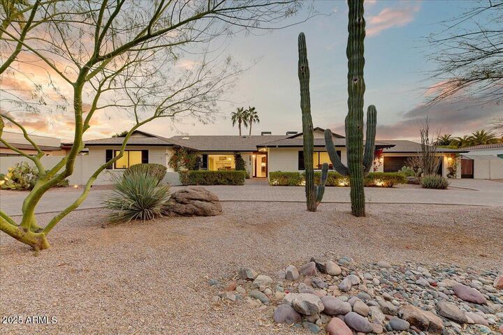 Property Photo:  6323 E Gold Dust Avenue  AZ 85253 