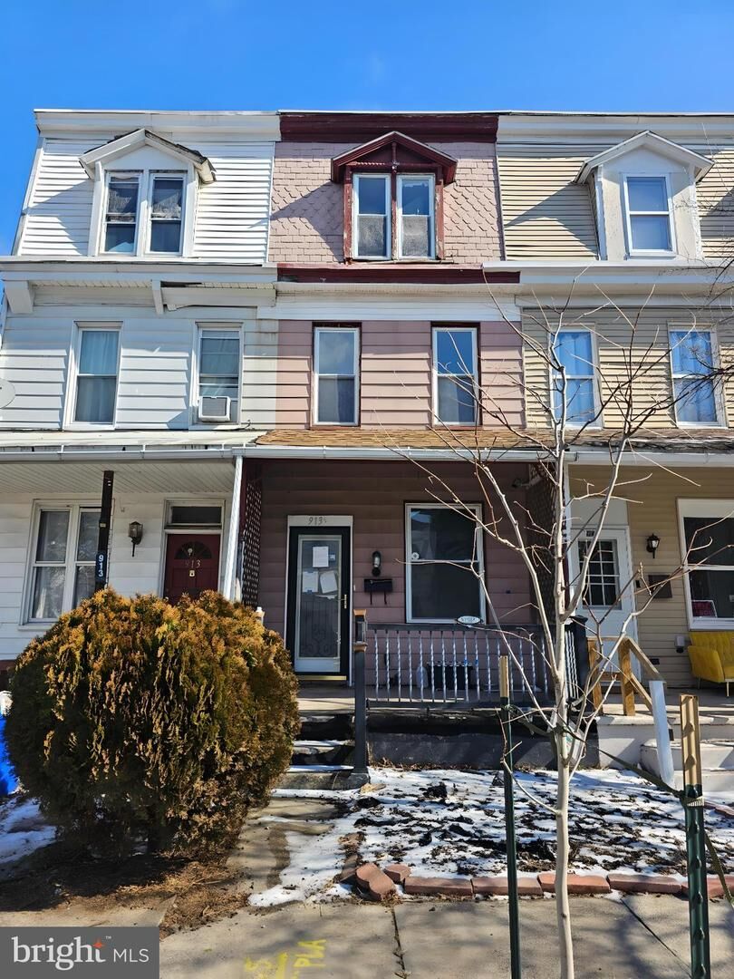 Property Photo: 913 Norwood Street 1/2 PA 17104
