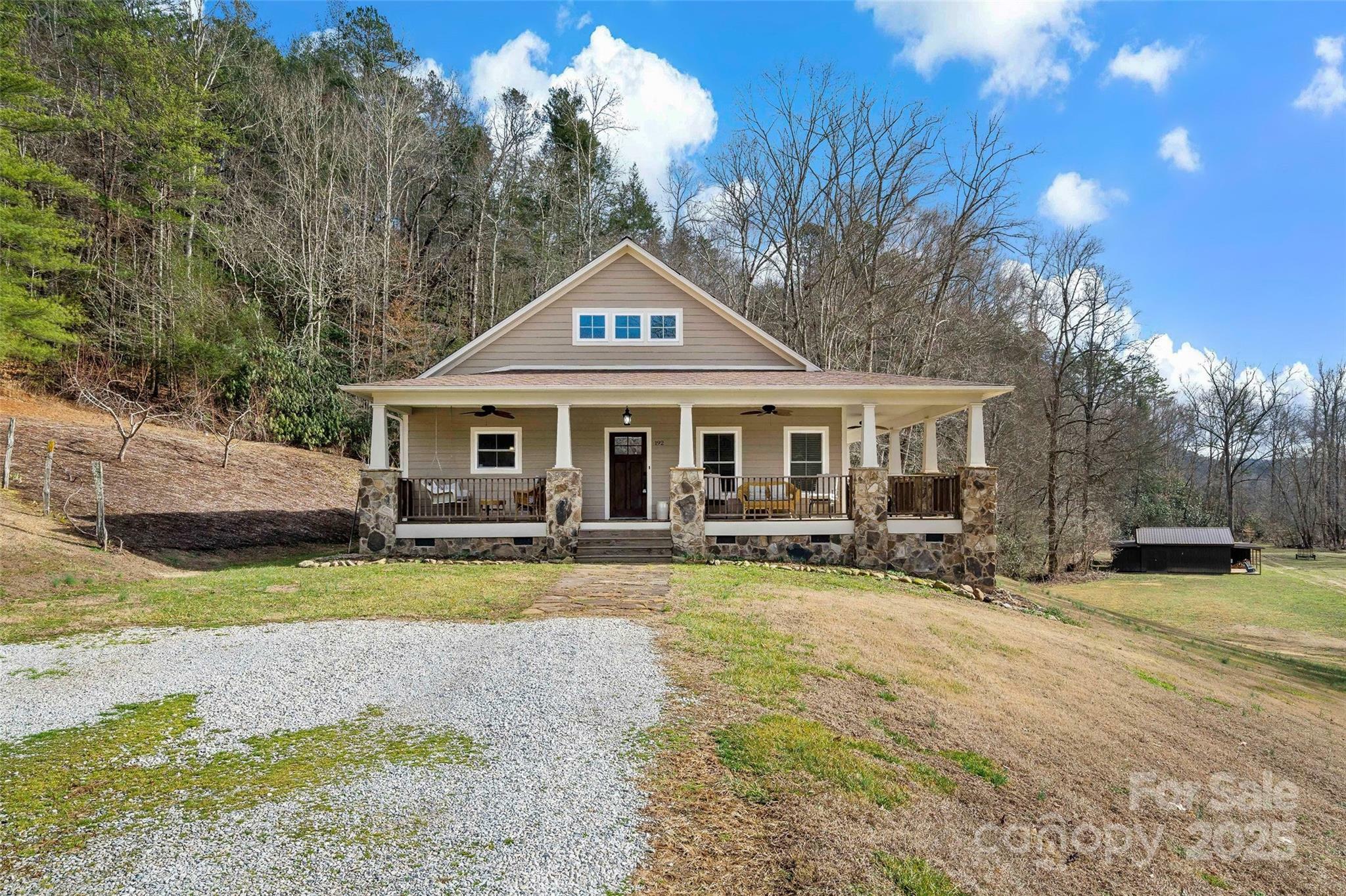 Property Photo:  192 Mountain View Road  NC 28752 