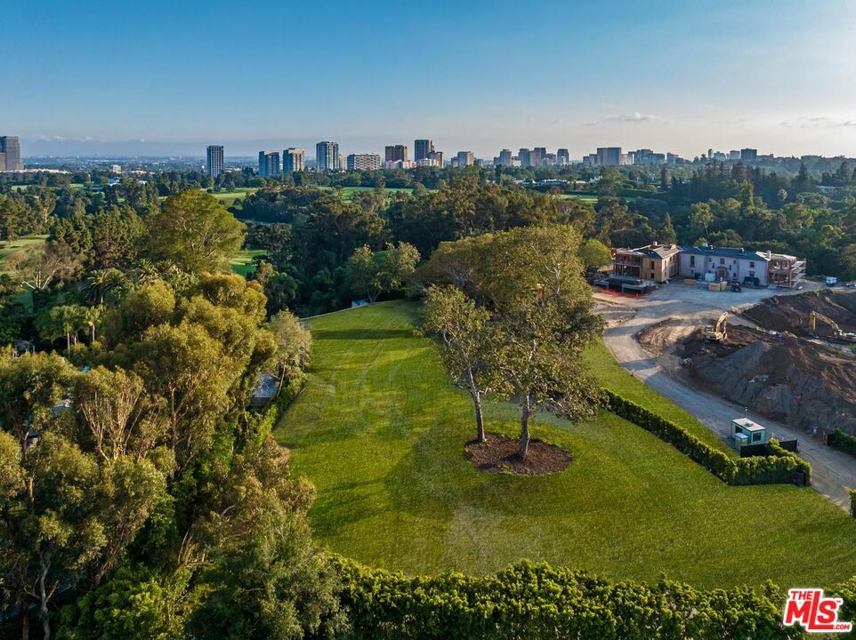 Property Photo: 150 S Carolwood Dr CA 90077