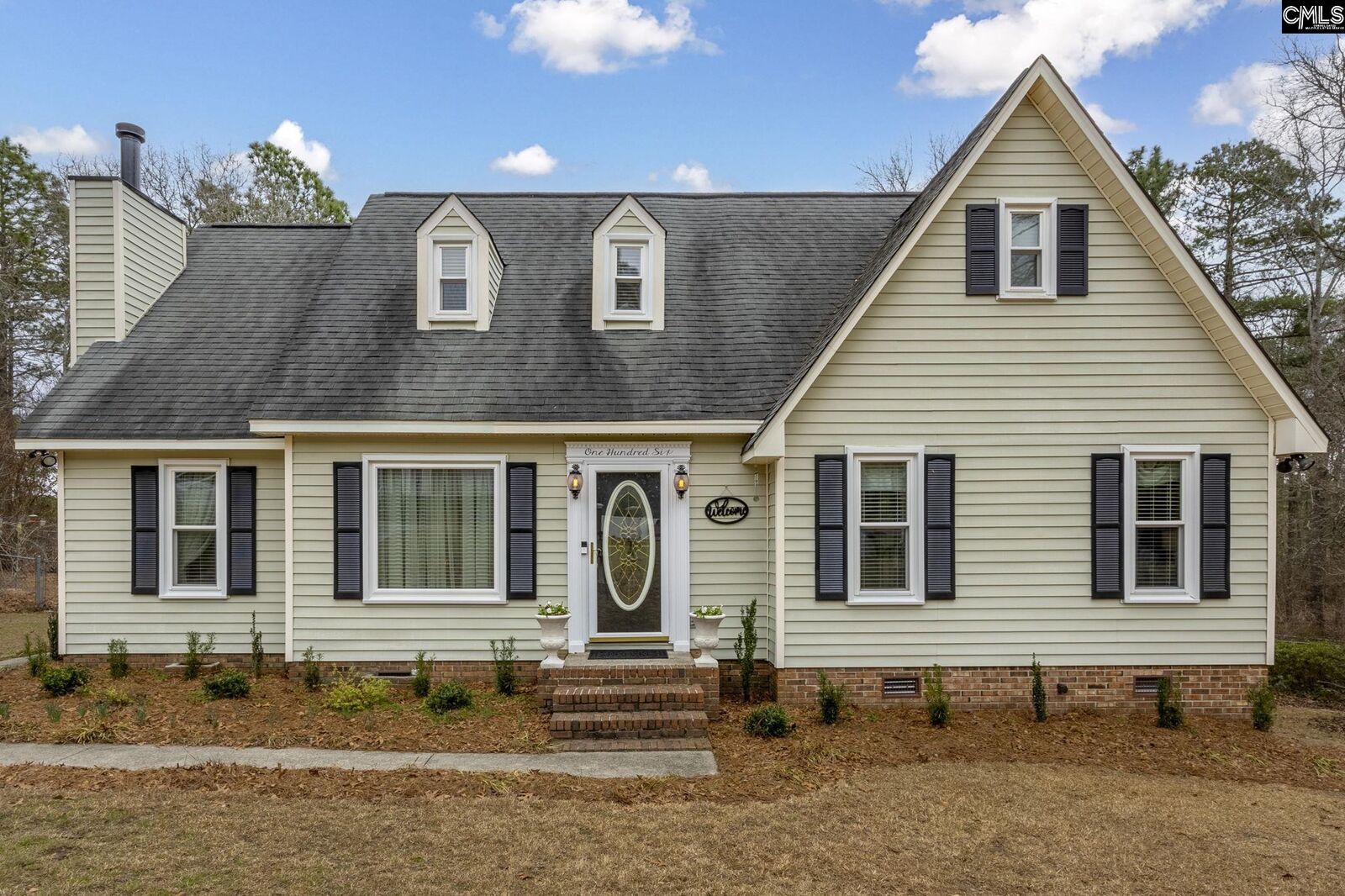 Property Photo: 106 Excaliber Ct SC 29053