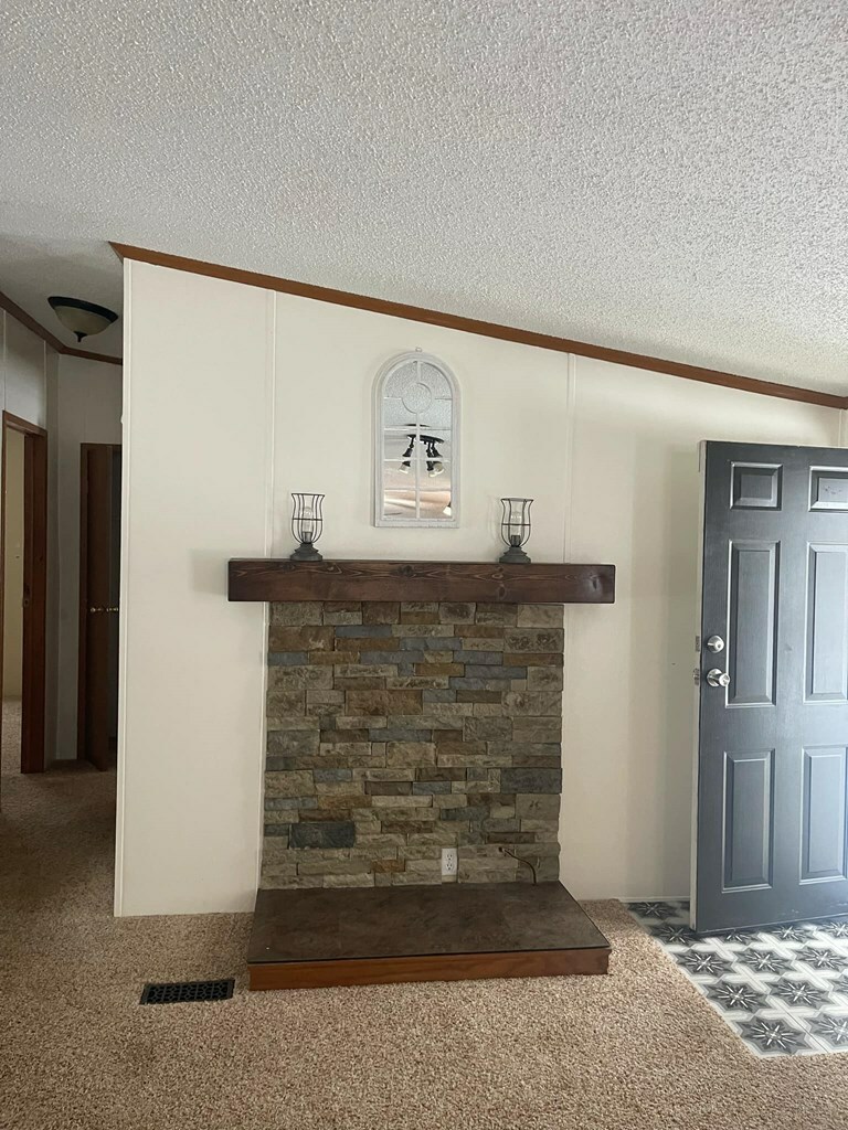 Property Photo: 289 Old House Branch Rd KY 41558