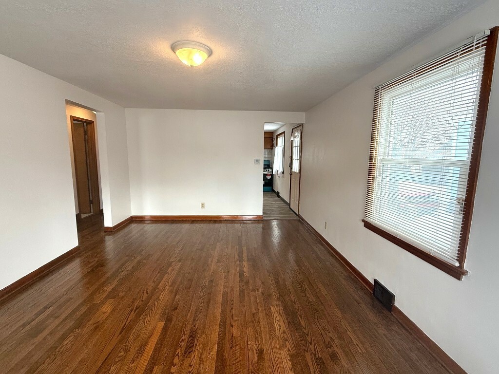 Property Photo:  1234 E 28th Street  PA 16504 