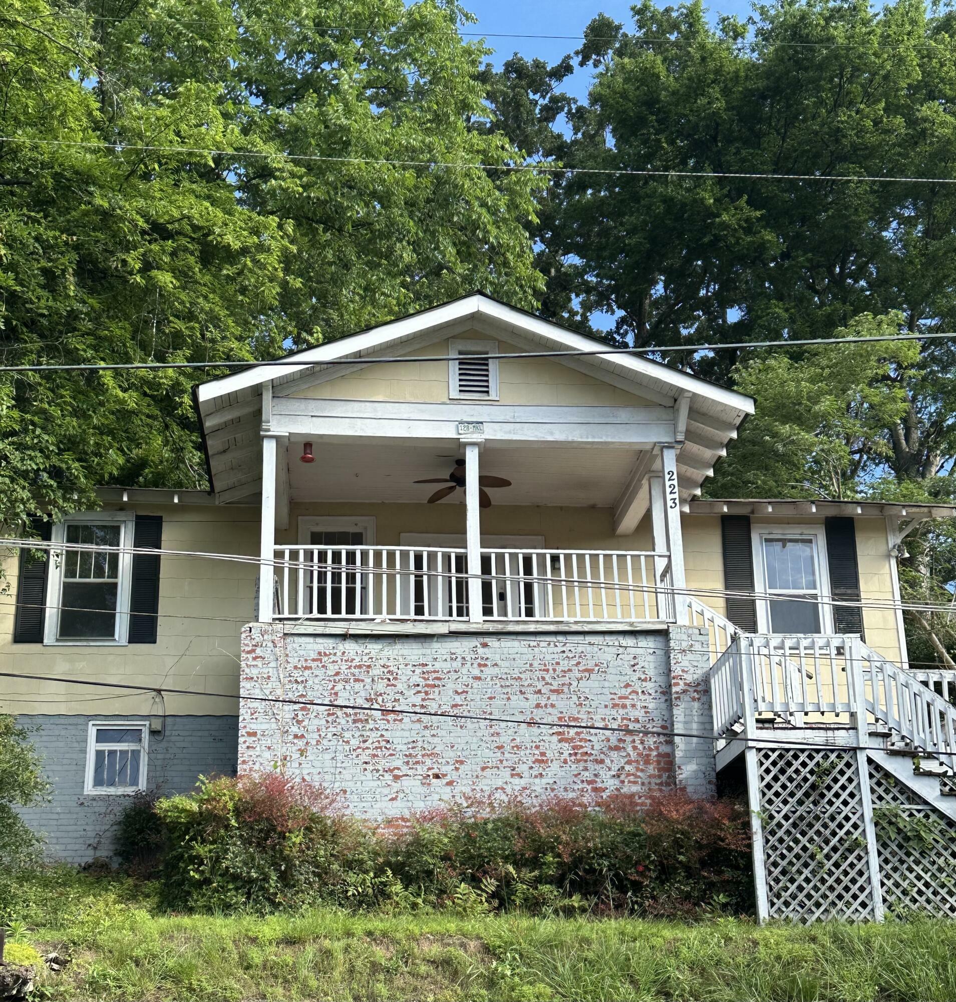 Property Photo: 223 Baker Street TN 37405