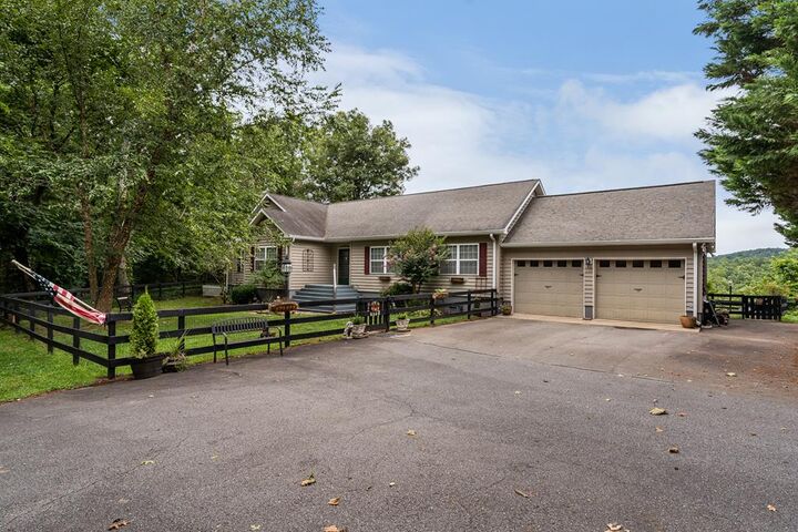 Property Photo: 112 Deer Ridge Drive NC 28906