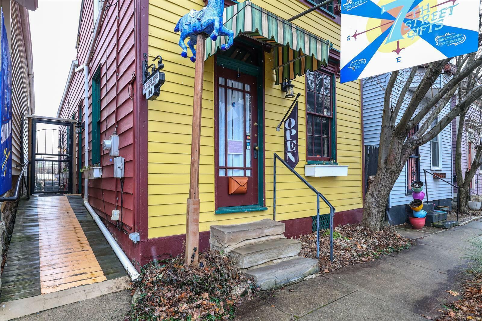 Property Photo:  114 E 7th Street  KY 41071 