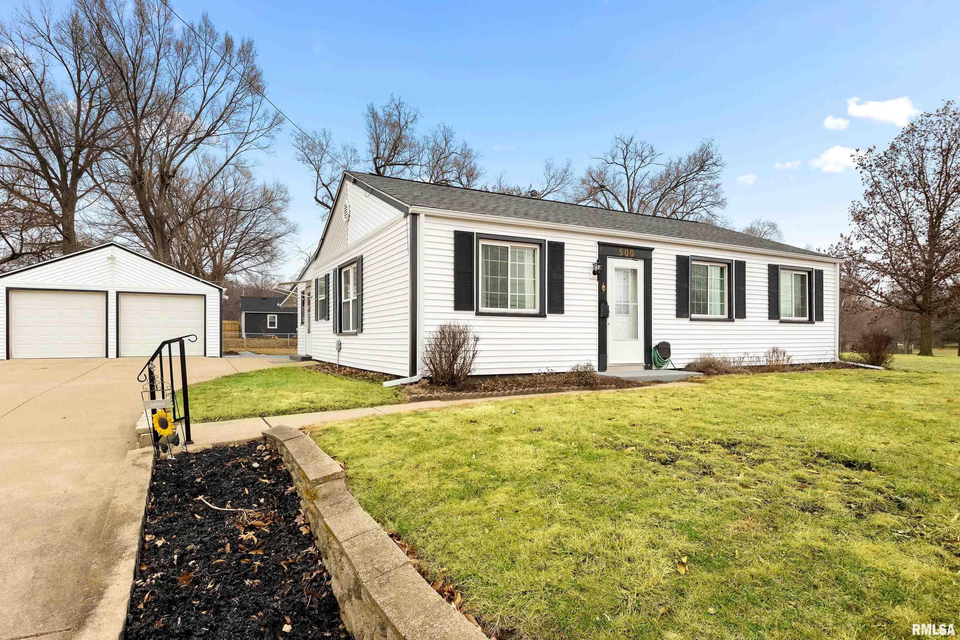 Property Photo: 500 N Main Street IL 61554