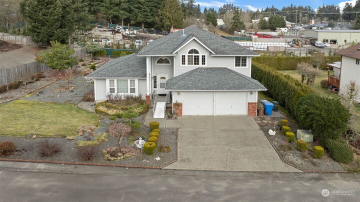 Property Photo: 5115 86th St Ct E WA 98446