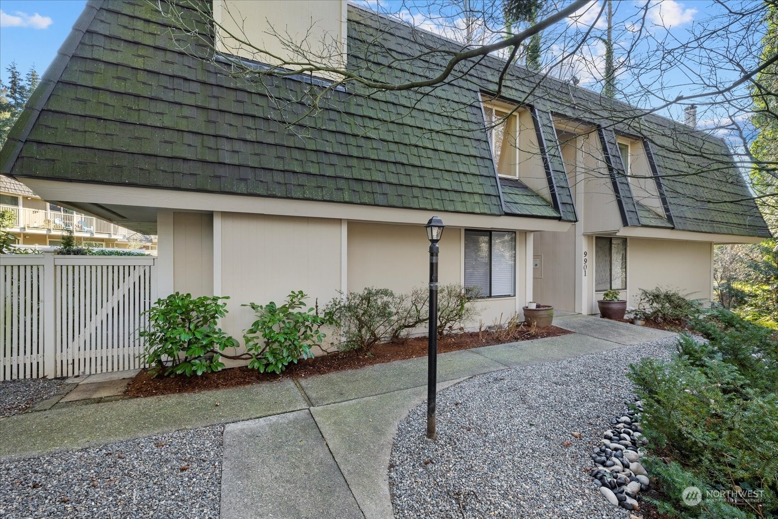Property Photo: 9901 NE 124th Street 508 WA 98034