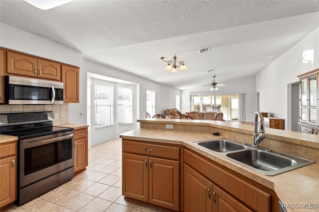 Property Photo:  4497 N Lake Vista Trail  FL 34442 