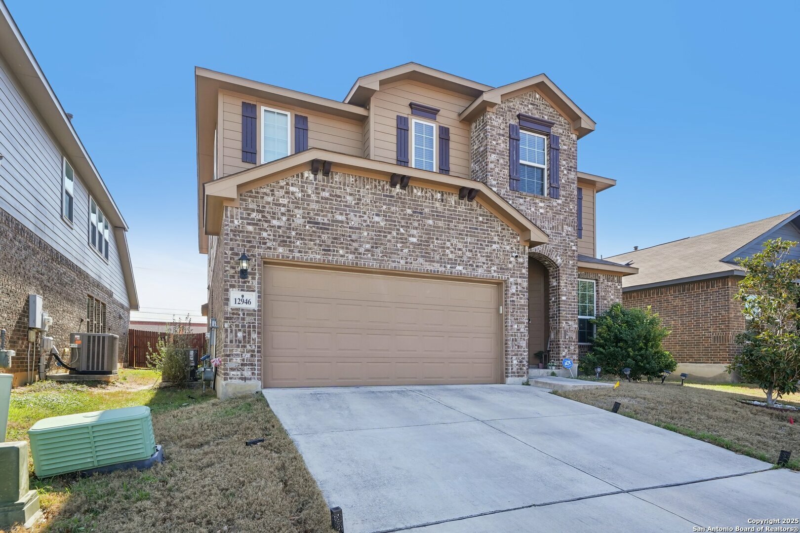 Property Photo:  12946 Cedarcreek Trl  TX 78254 