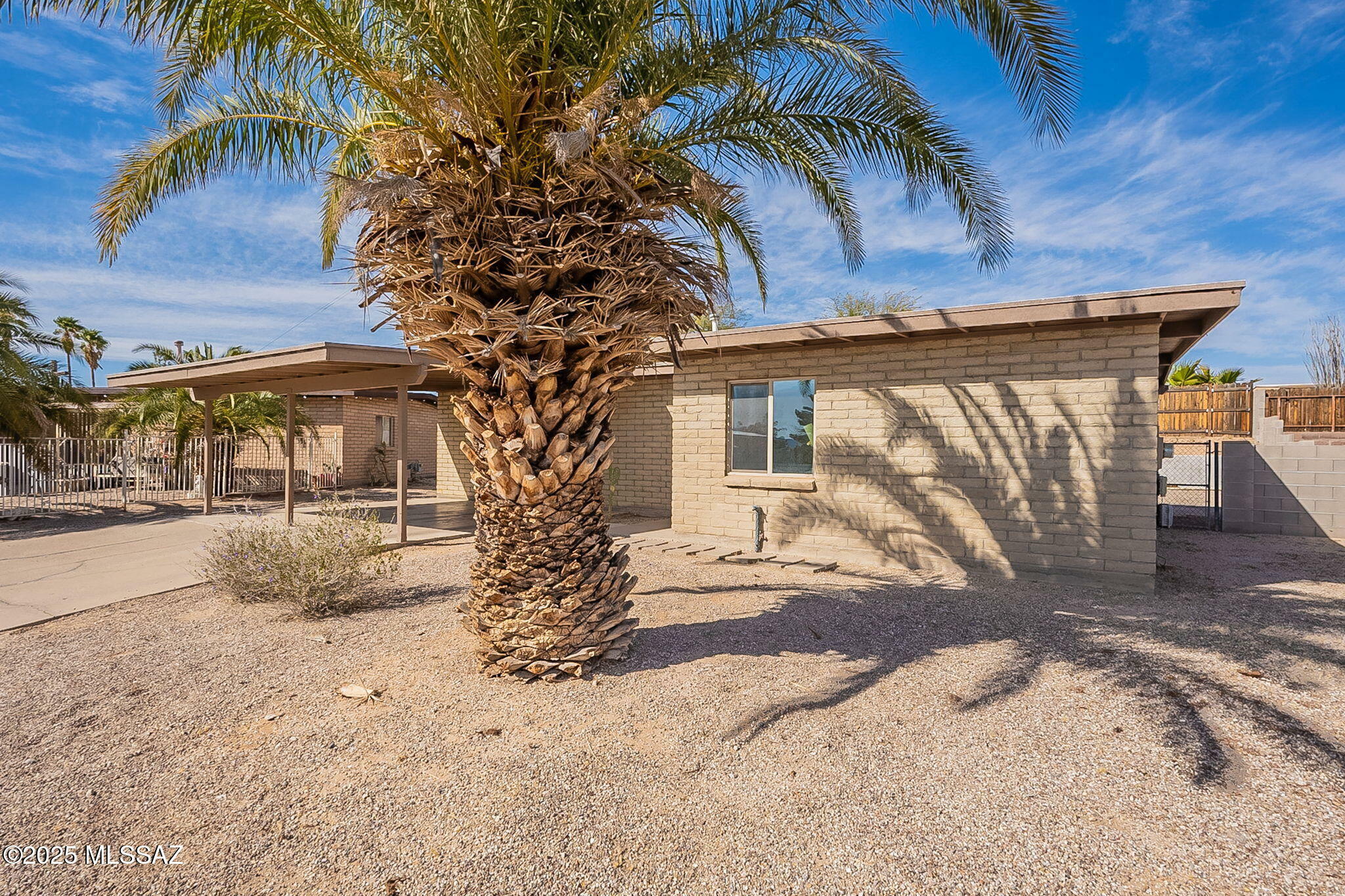 Property Photo:  2930 W Verona Place  AZ 85741 