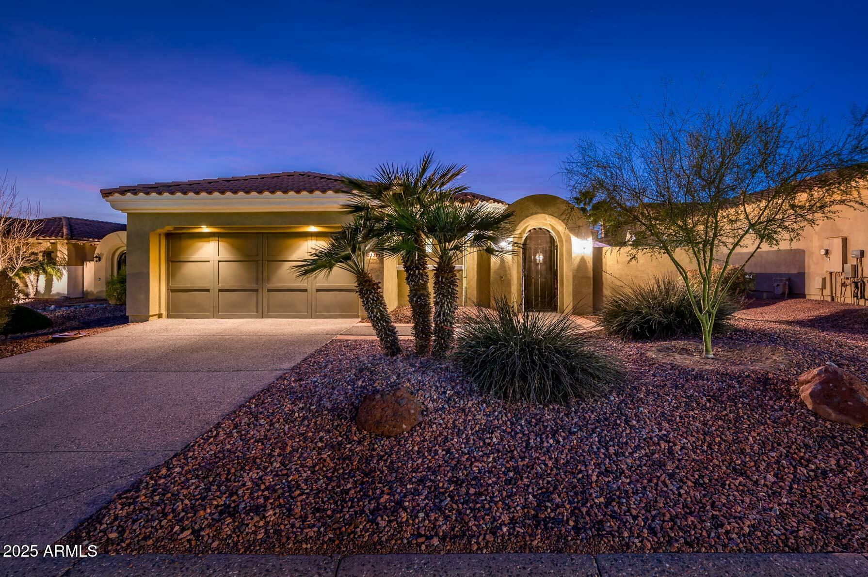 Property Photo: 23236 N Caleta Court AZ 85375