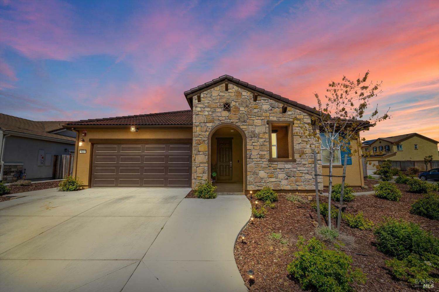 Property Photo: 805 Broadfork Circle CA 95687