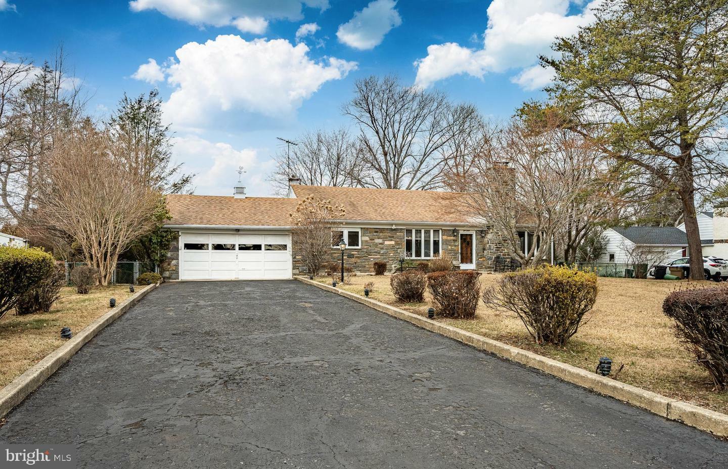 Property Photo:  140 Ashley Road  PA 19073 