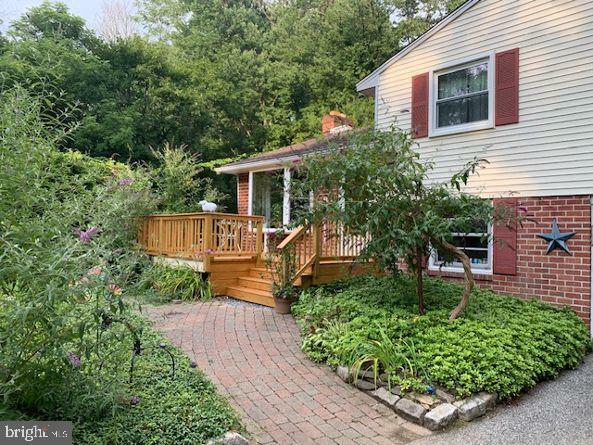 Property Photo: 7 N Constance Drive PA 19063