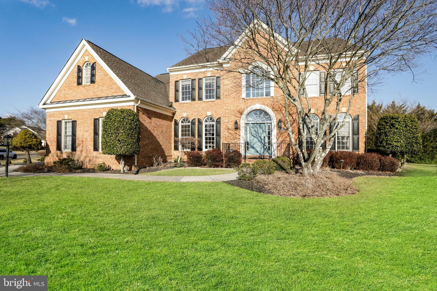 Property Photo:  5557 Roan Chapel Drive  VA 20169 