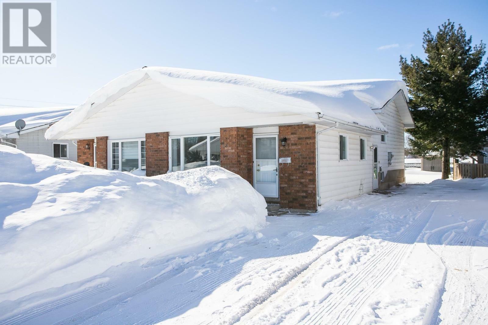 Property Photo:  837 Cooper St  ON P6C 4W3 