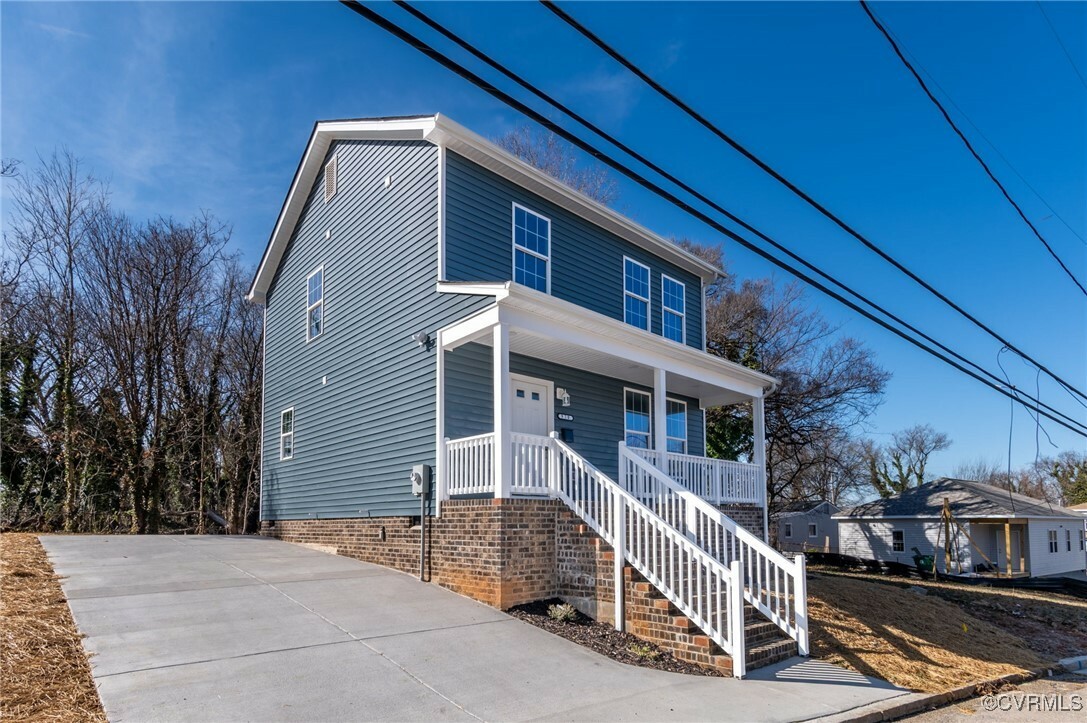 Property Photo: 920 Diamond Street VA 23803