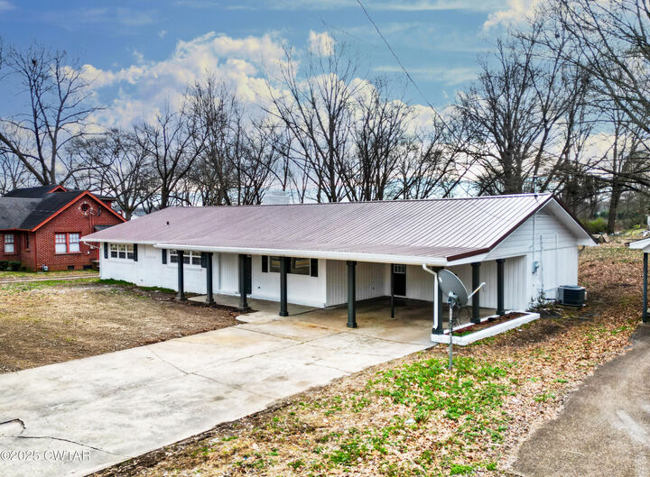 Property Photo: 173 W Main Street TN 38006
