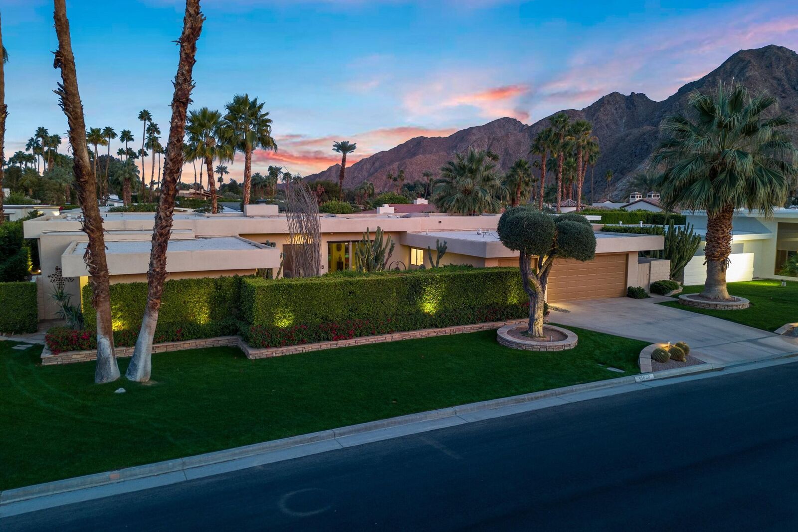 Property Photo:  45630 Camino Del Rey  CA 92210