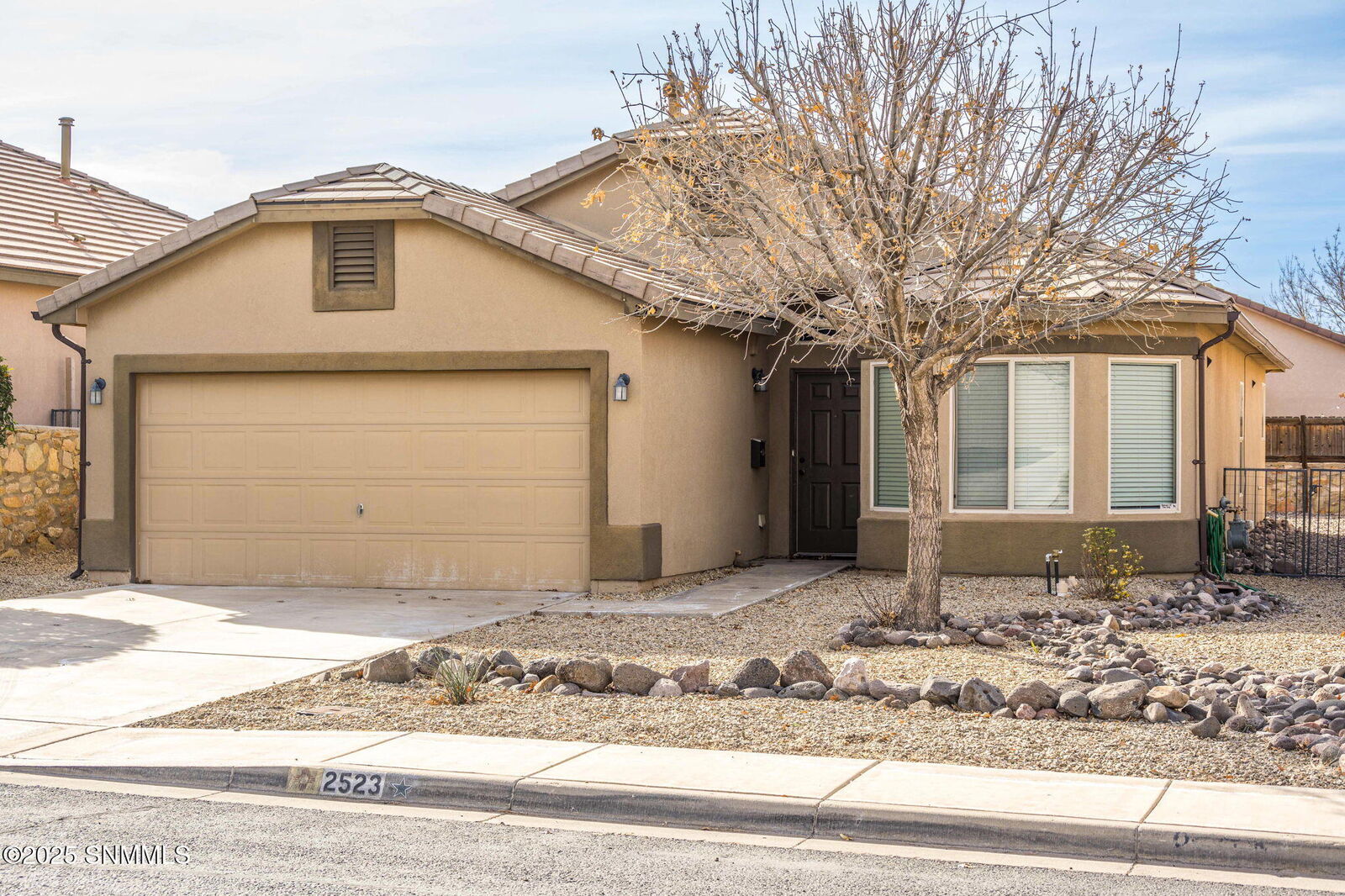 Property Photo:  2523 Prado Del Sol Avenue  NM 88011 