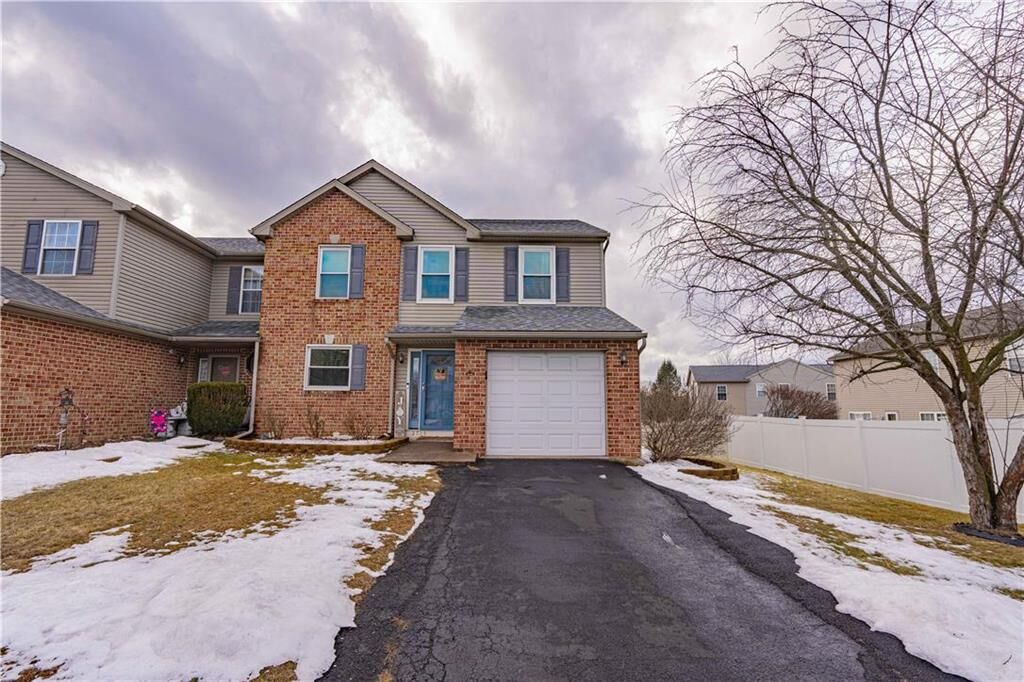 Property Photo:  2735 Chestnut Lane  PA 18040