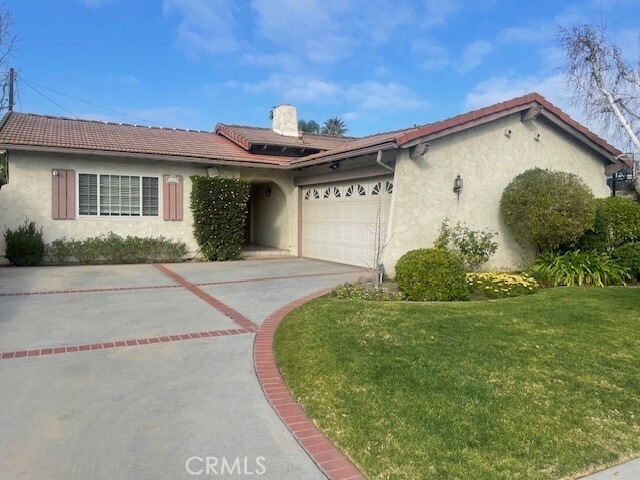 5157 Woodley Avenue  Encino CA 91436 photo