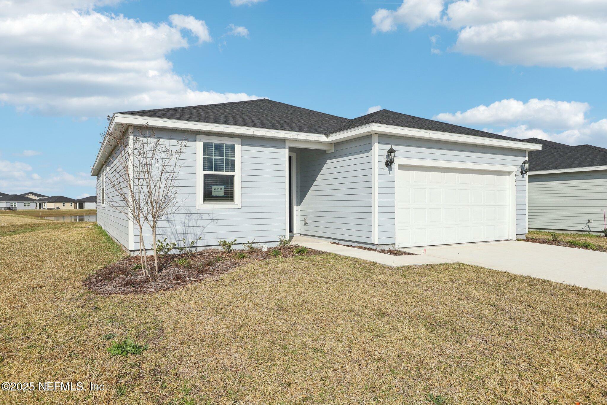 Property Photo:  3295 Lago Vista Drive  FL 32043 