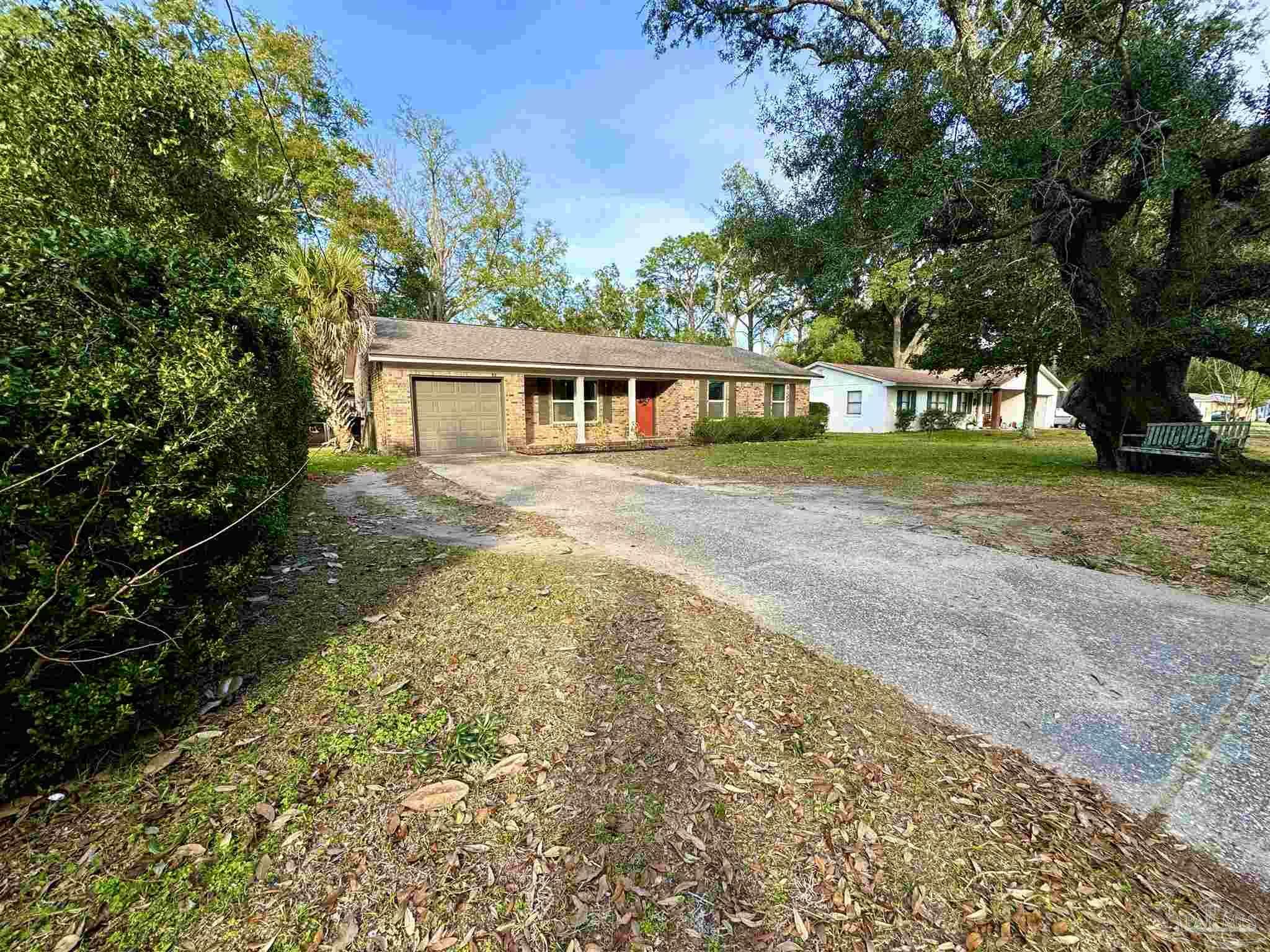 Property Photo:  4426 Creighton Rd  FL 32504 