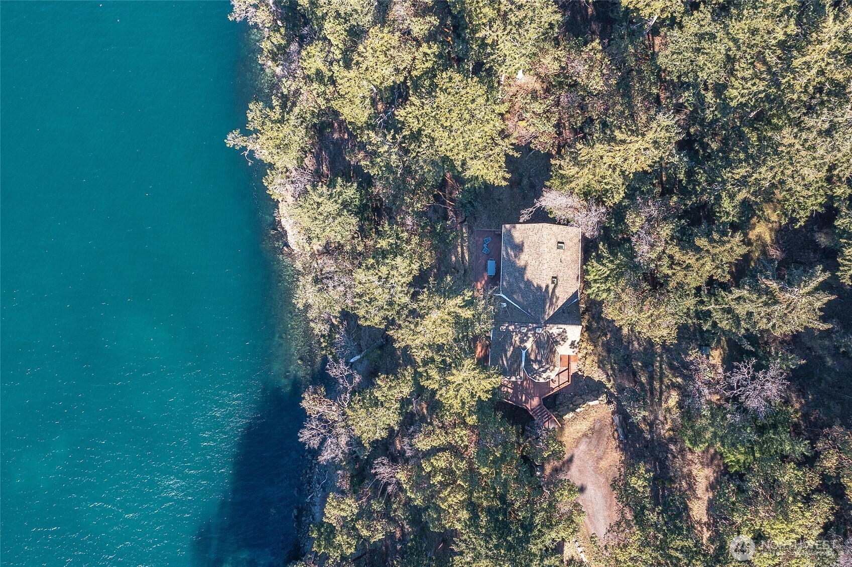 Property Photo:  647  Shore Drive  WA 98245 