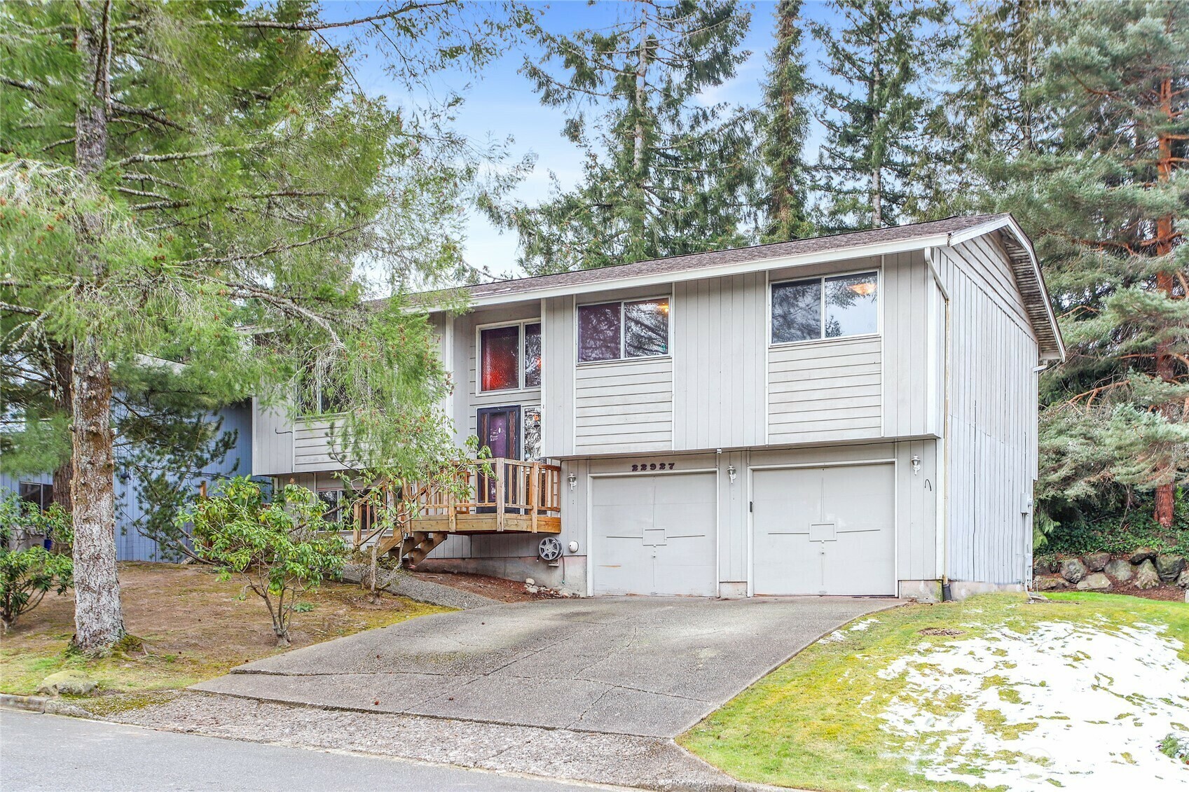 Property Photo:  22927  126th Place SE  WA 98031 