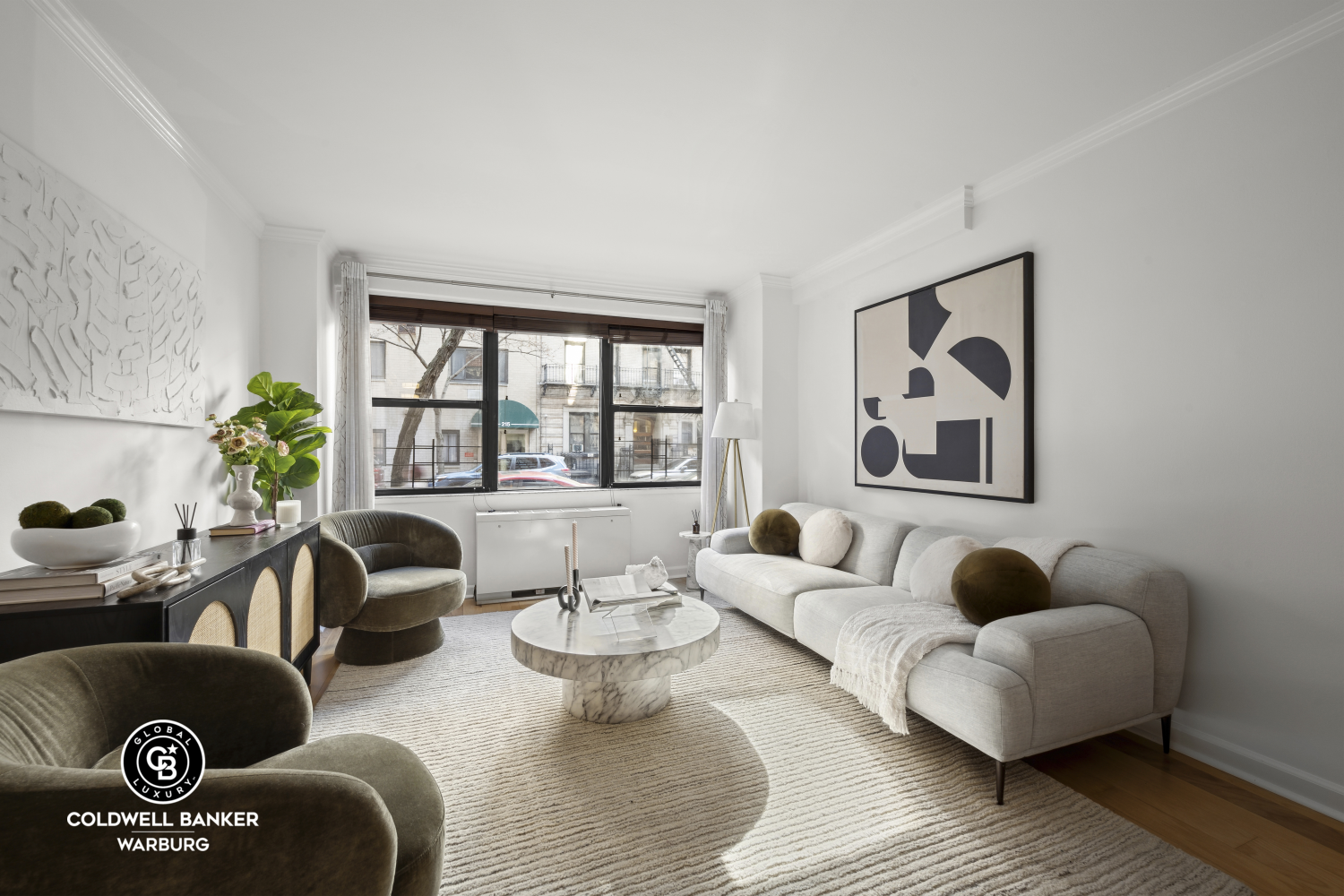 Property Photo: 200 E 27th Street 1E NY 10016