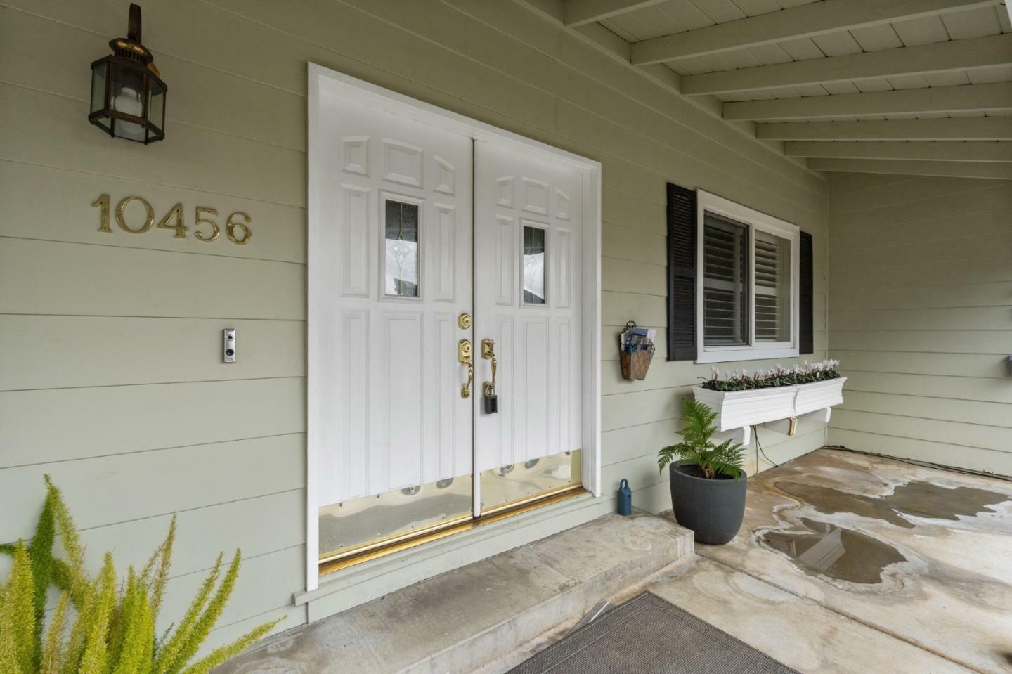 Property Photo:  10456 Stokes Avenue  CA 95014 