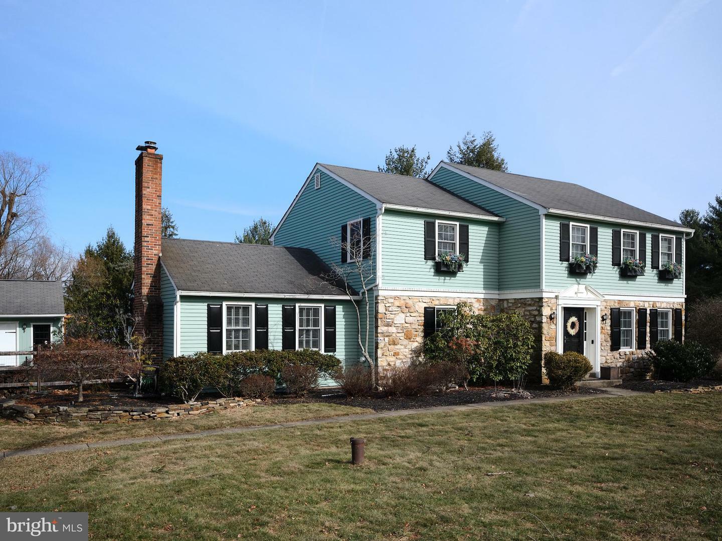 Property Photo:  3889 Robin Road  PA 18925 