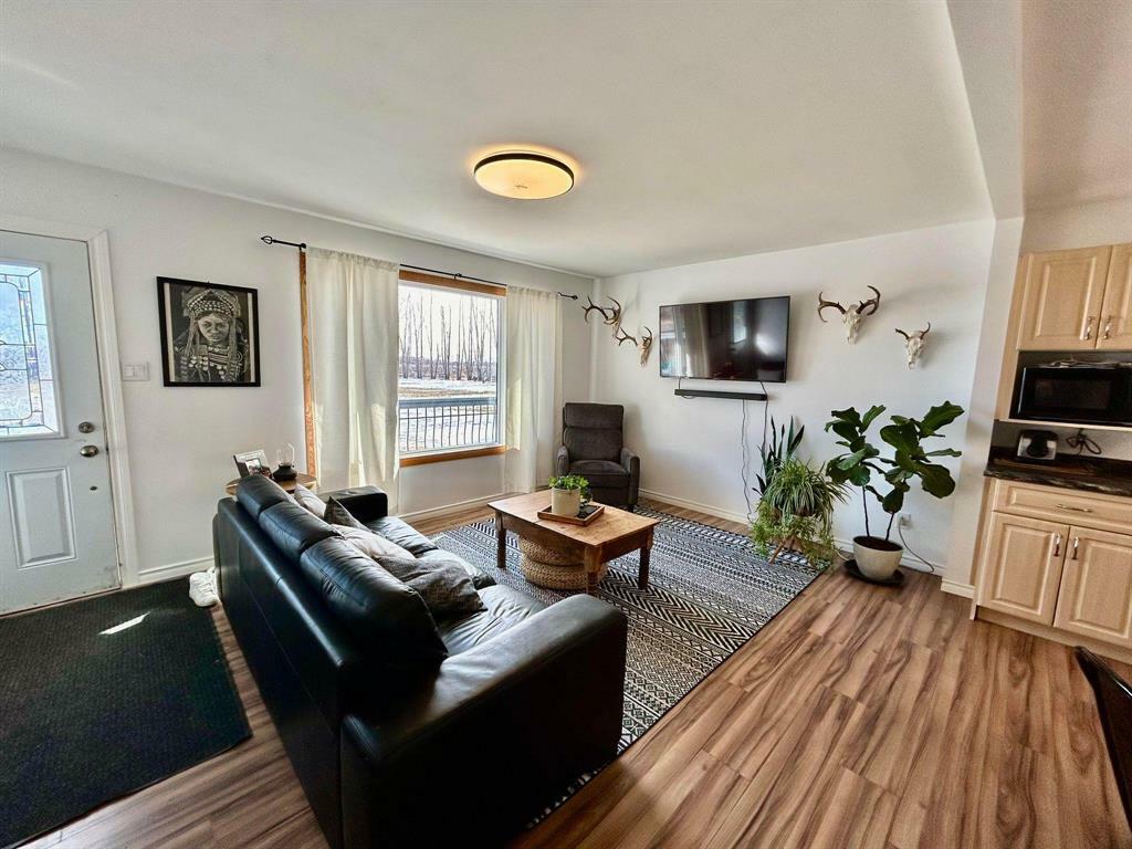 Property Photo: 39056 74 Road North MB R1N 3B2
