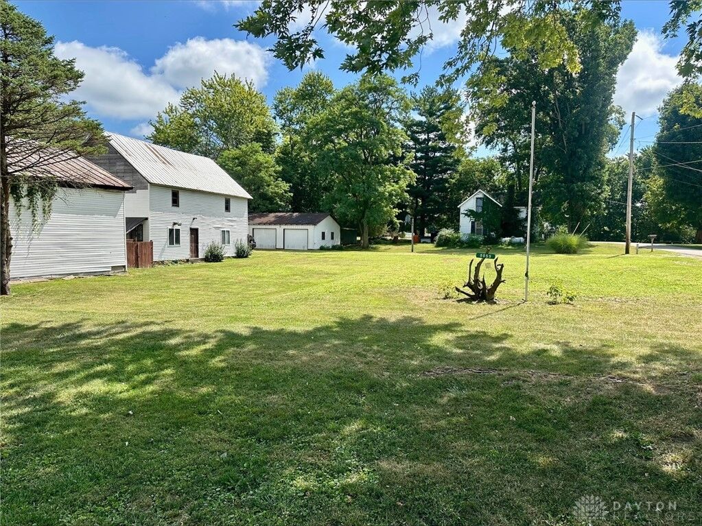Property Photo:  8059 Center Street  OH 43333 