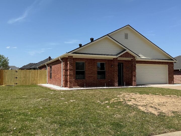 Property Photo:  553 Princess Place  TX 75704 